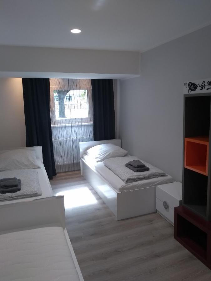 City-Apartment Spreeufer Im Herzen Berlins Exterior foto