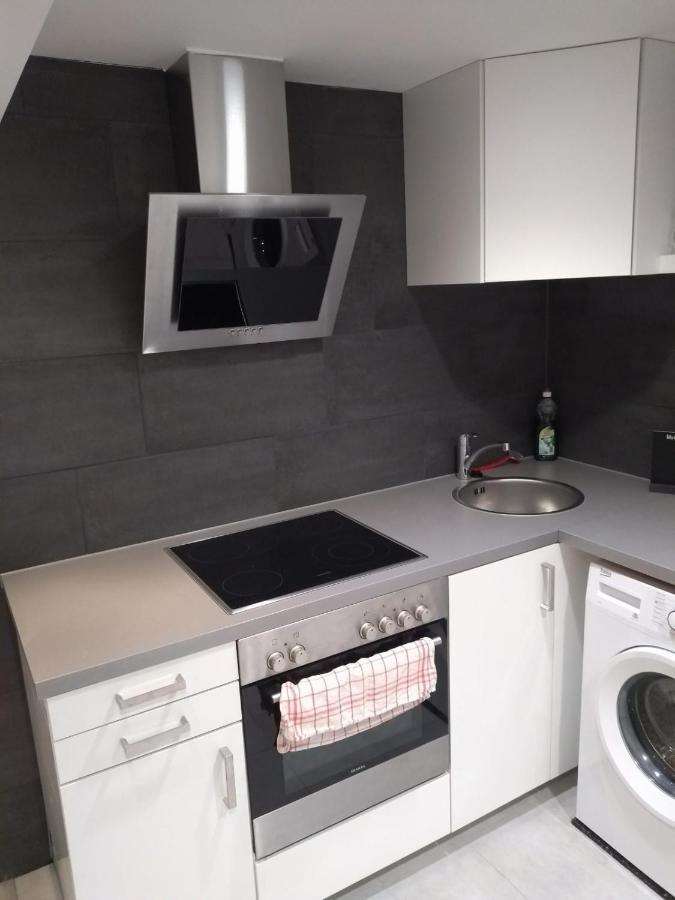 City-Apartment Spreeufer Im Herzen Berlins Exterior foto