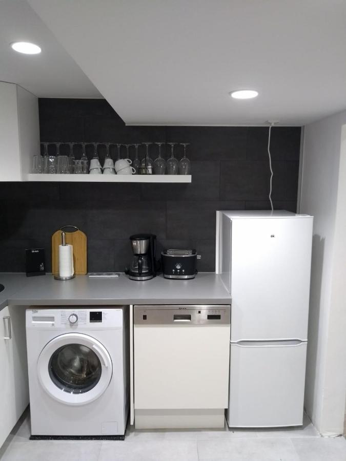 City-Apartment Spreeufer Im Herzen Berlins Exterior foto