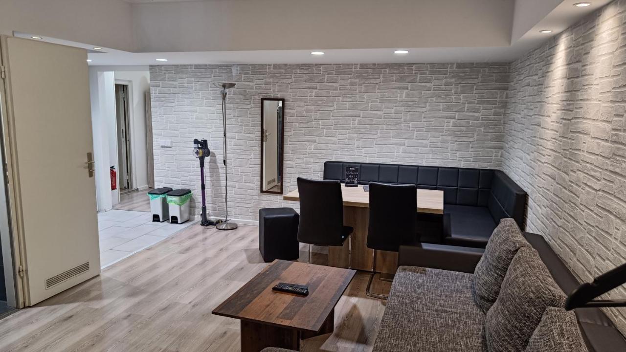 City-Apartment Spreeufer Im Herzen Berlins Exterior foto