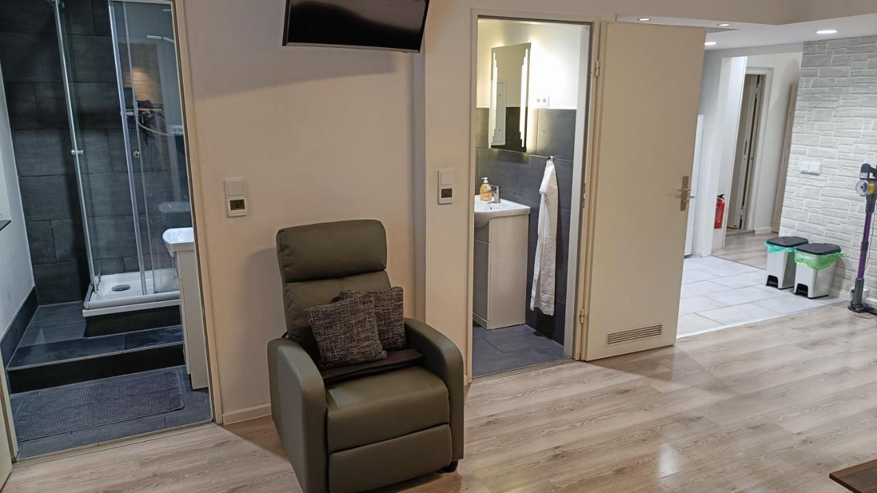 City-Apartment Spreeufer Im Herzen Berlins Exterior foto
